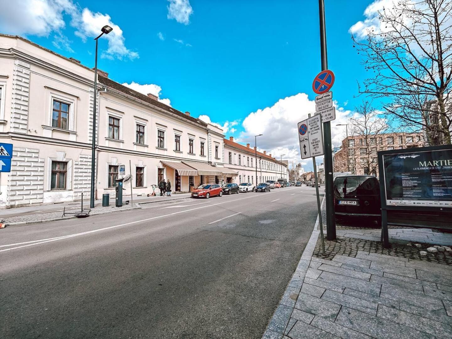 Berindei Studio - City Center - Private Parking Cluj-Napoca Extérieur photo